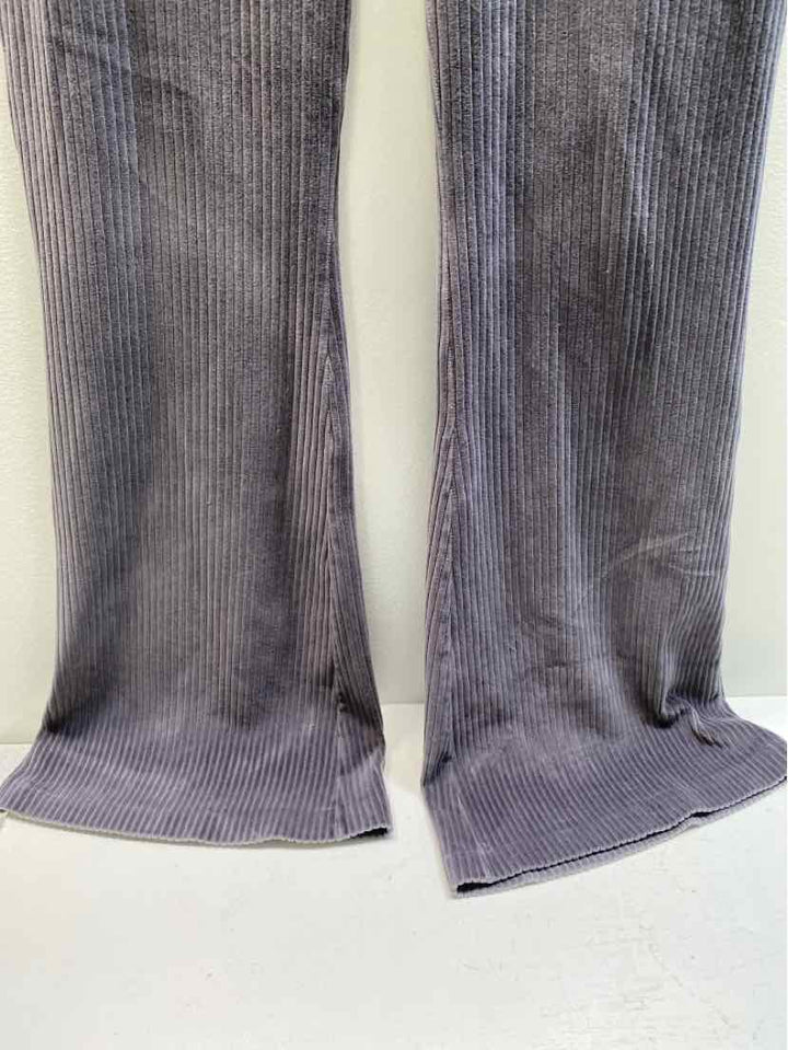 aerie Size XL Lounge