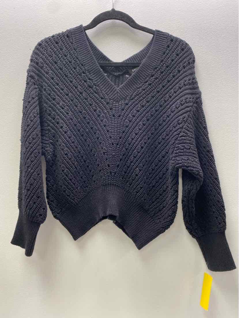 express Size M Sweater