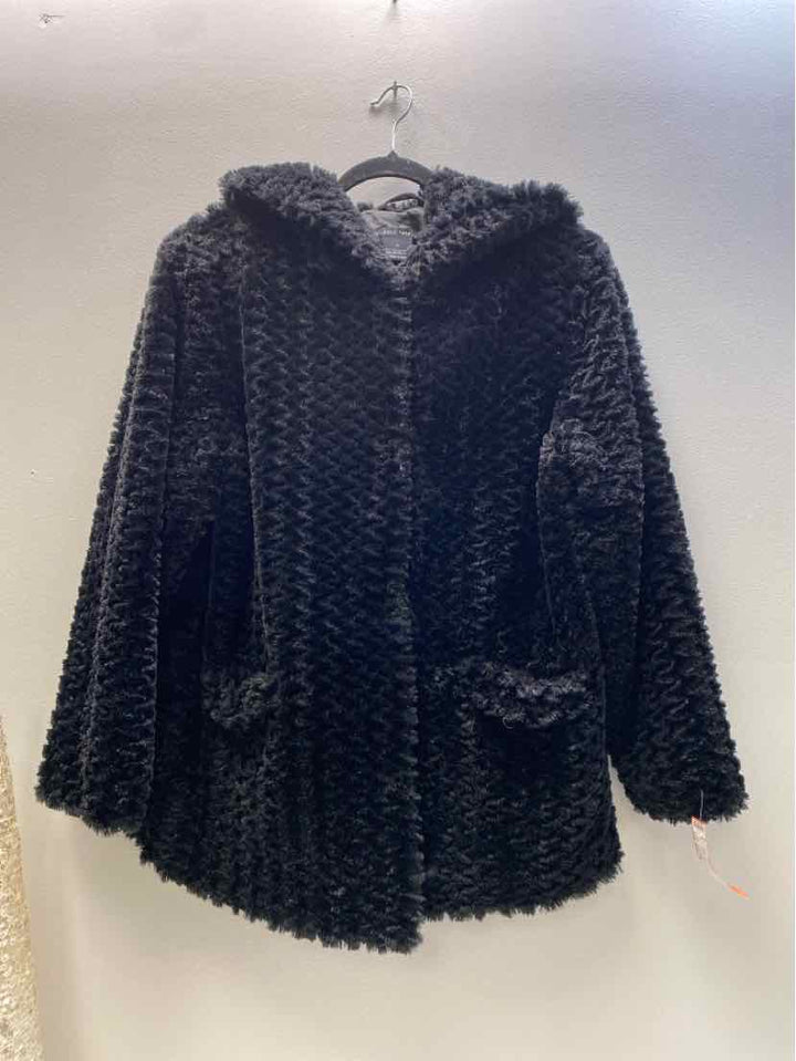 katie todd Size M Coat
