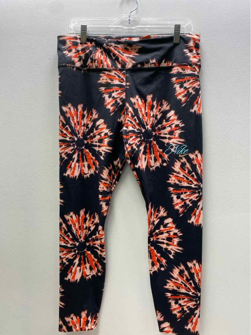 Nike Size XL Leggings