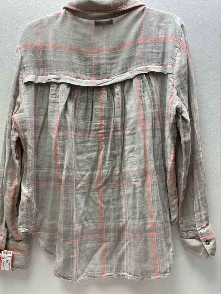 Kensie Size L Blouse