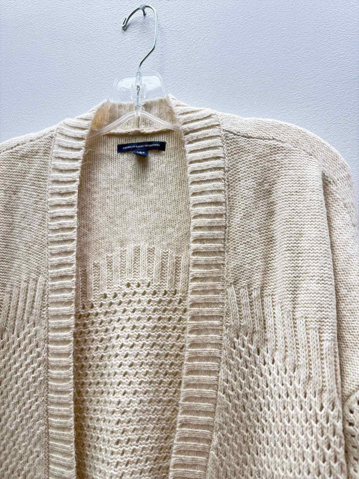 American Eagle Size L Cardigan