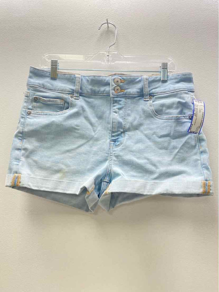 American Eagle Size M? Shorts