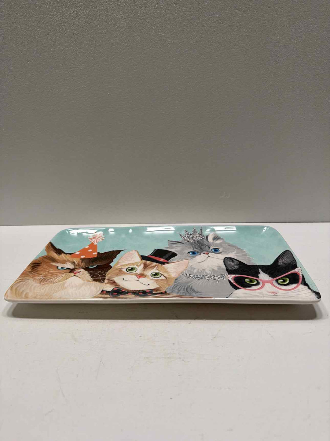 Pier One Tray