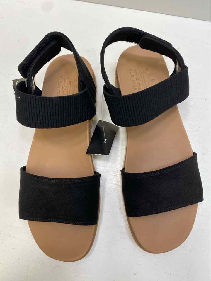 BOBS 8.5 Sandals
