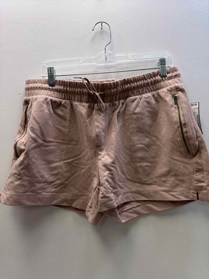 Size L Shorts