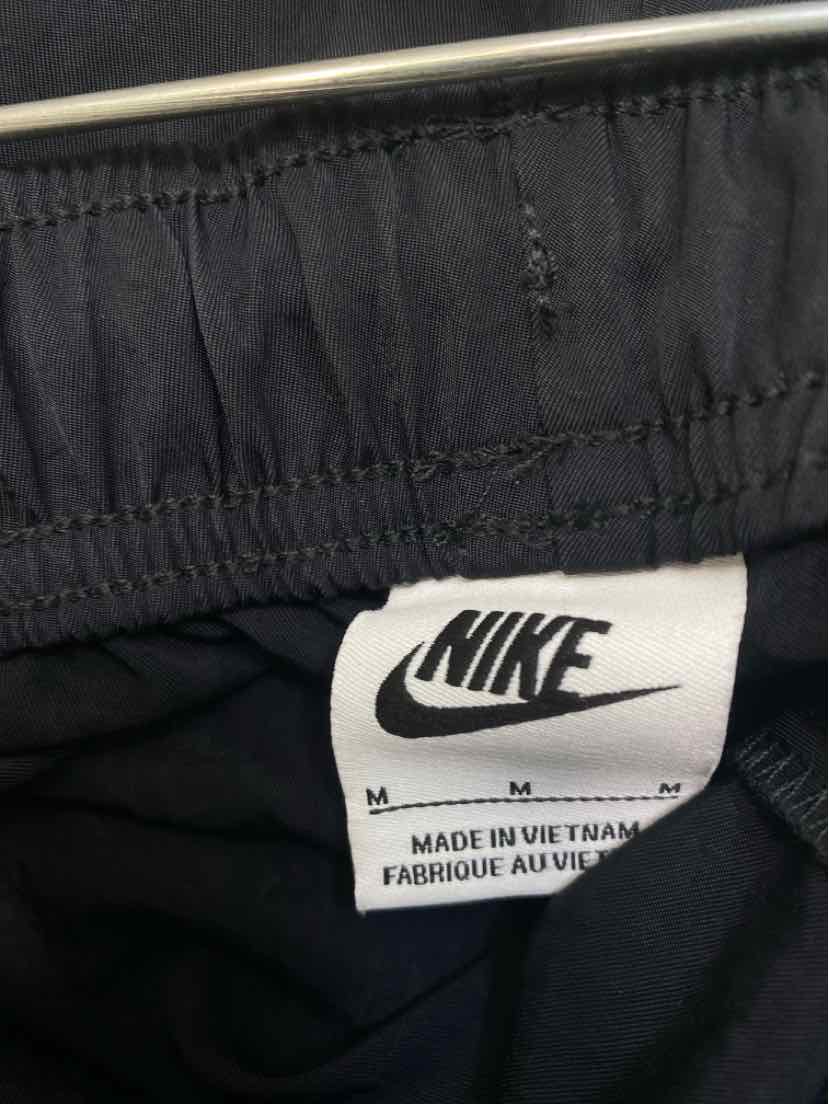 Nike M pants