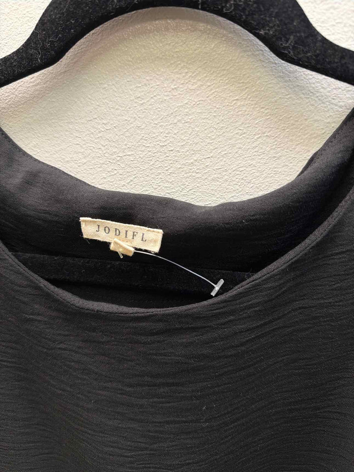 Jodifl Size M Blouse