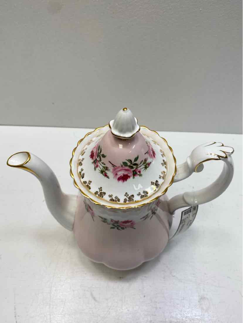 Royal Albert Teapot