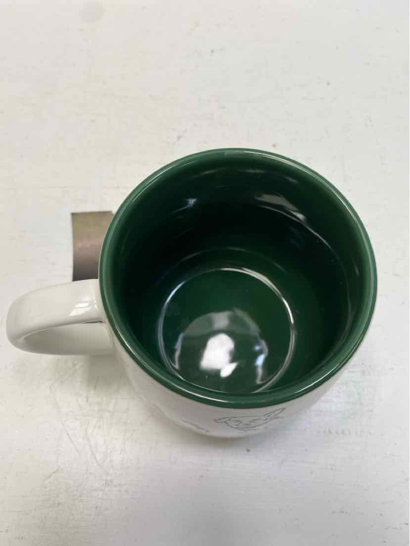 paw & tail Mugs