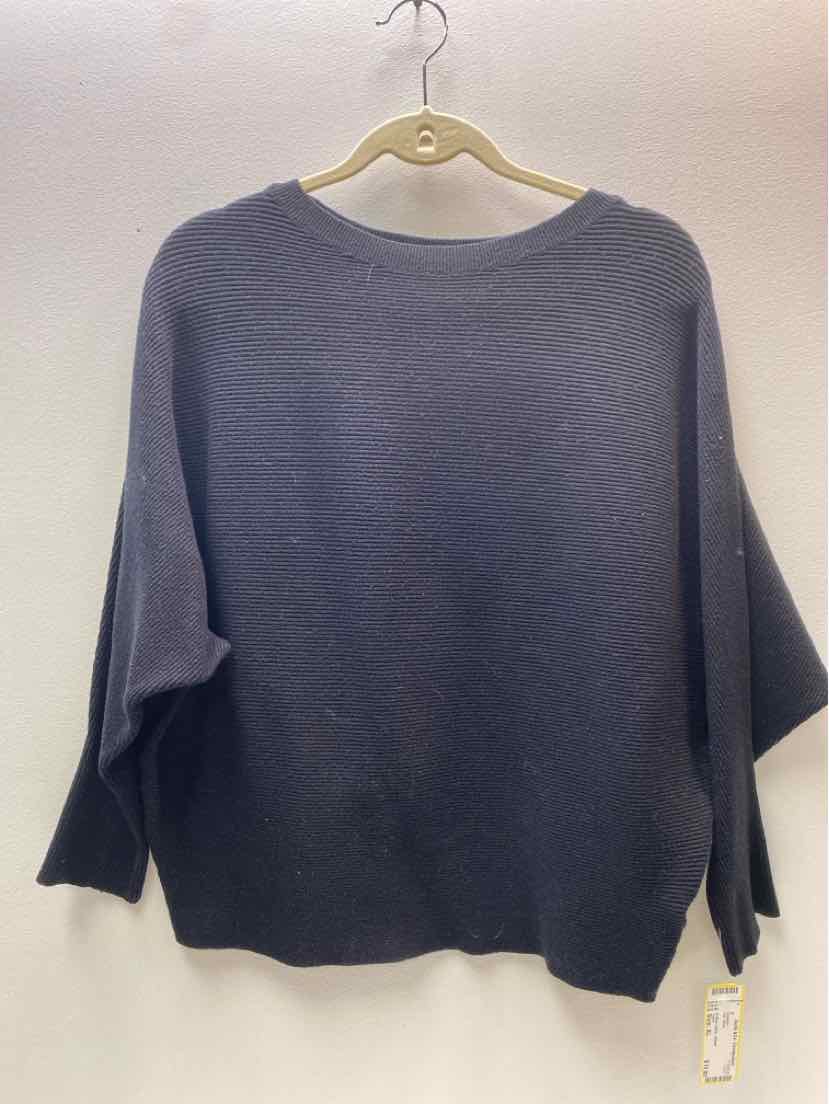 cupio Size XL Sweater