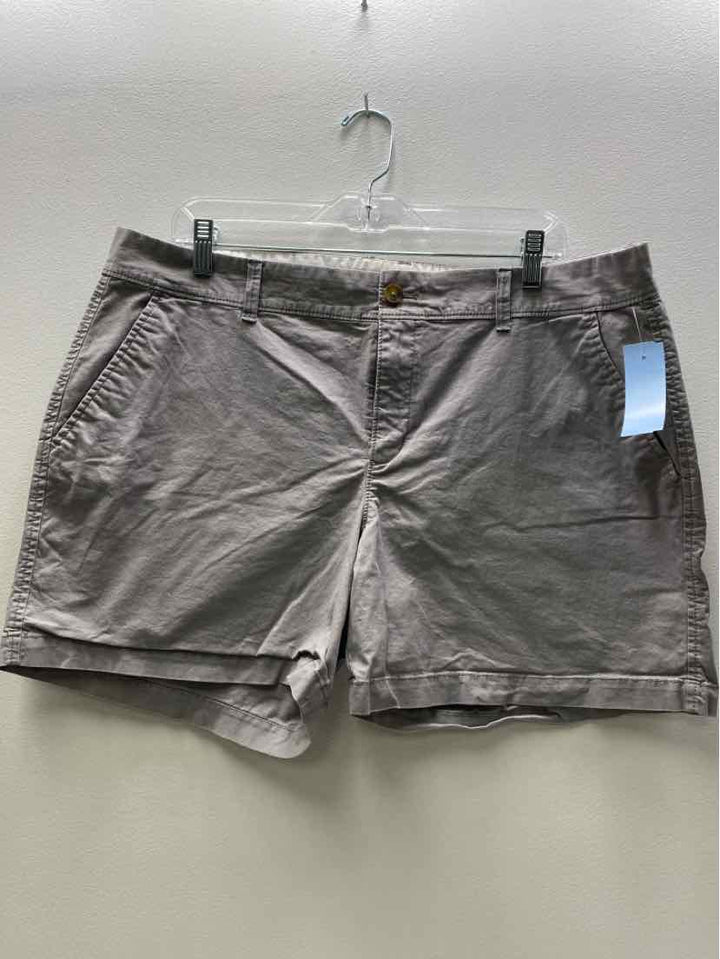 Old Navy Size 16 Shorts