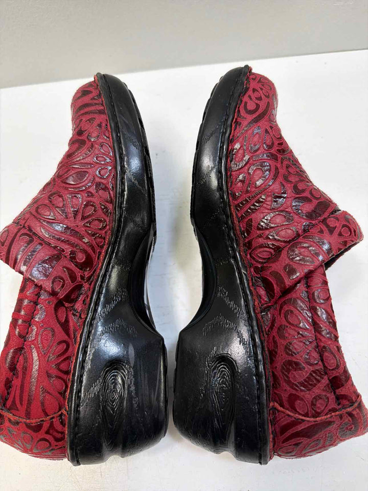 B.O.C. 7 Clogs