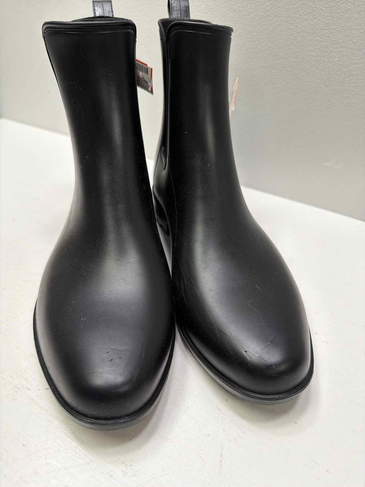 9 Boots