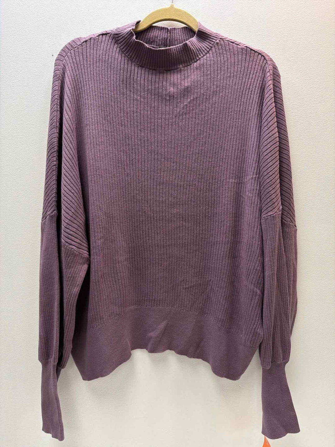 express Size XL Sweater