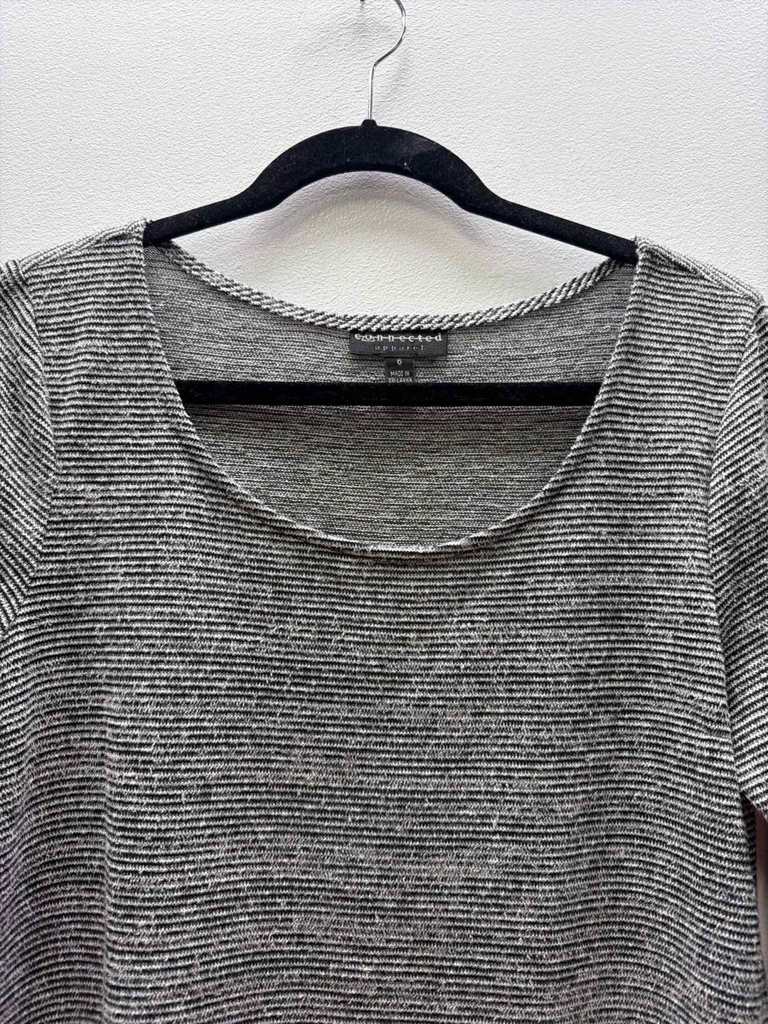 CONNECTED Size 6 Dress