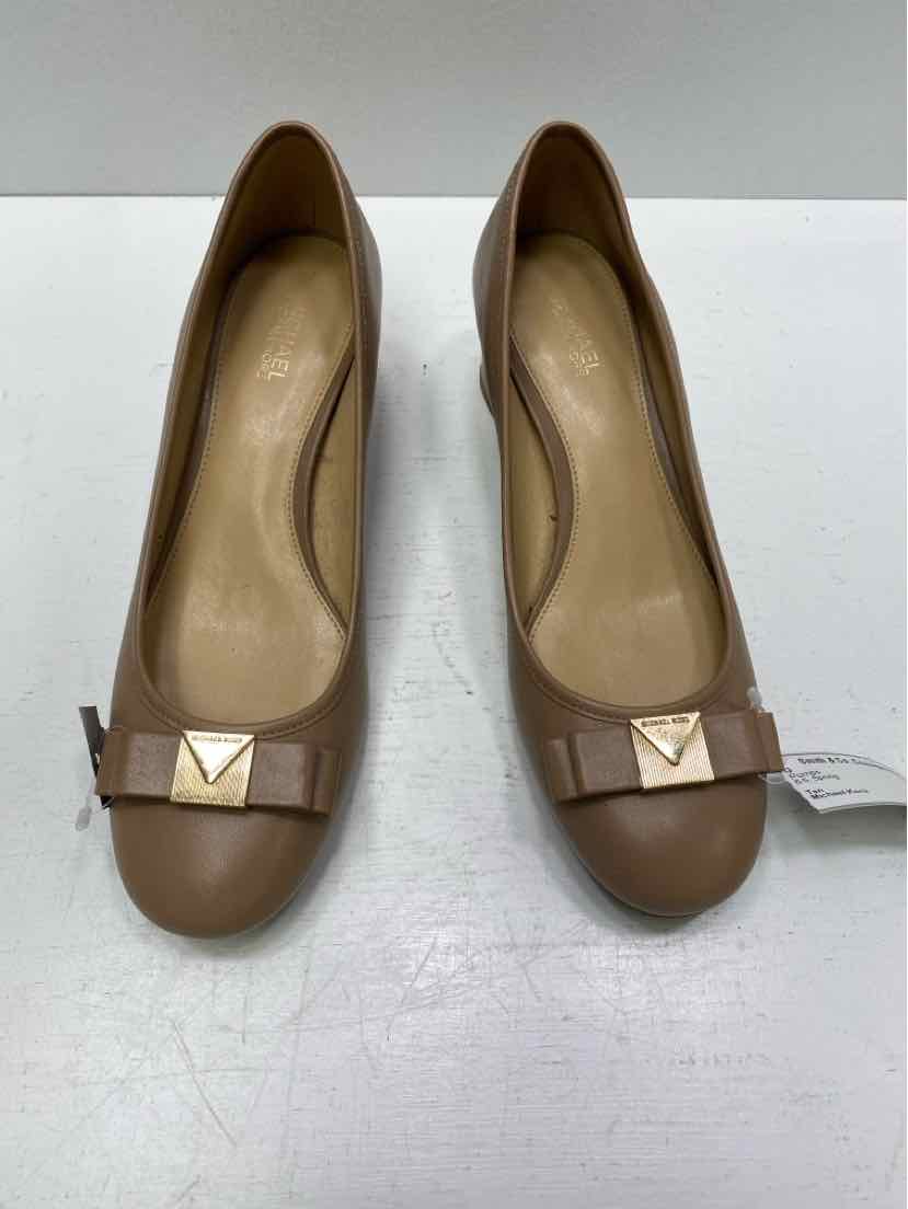 Michael Kors 6.5 Pumps
