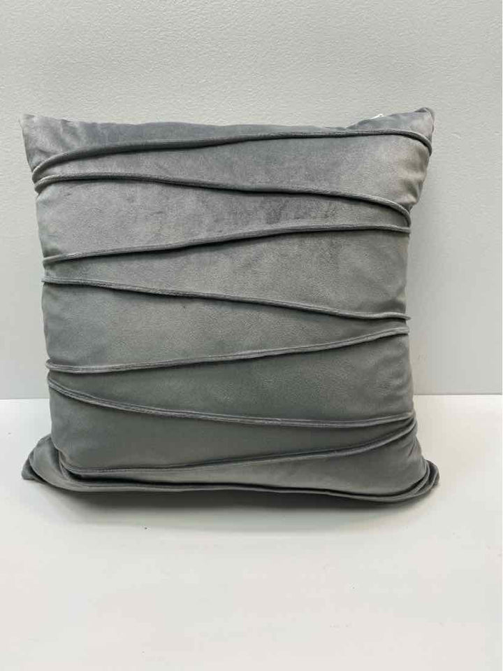 nordeco home throw pillow