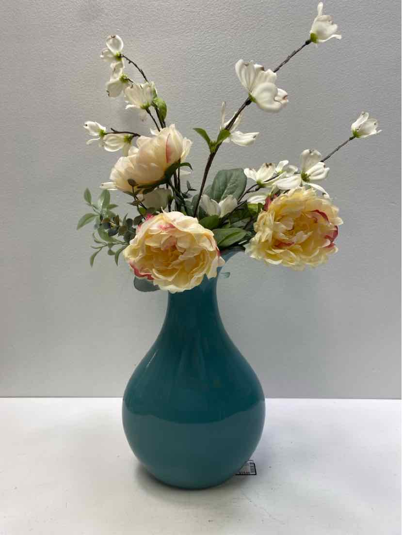 Southern Living at Home Vase