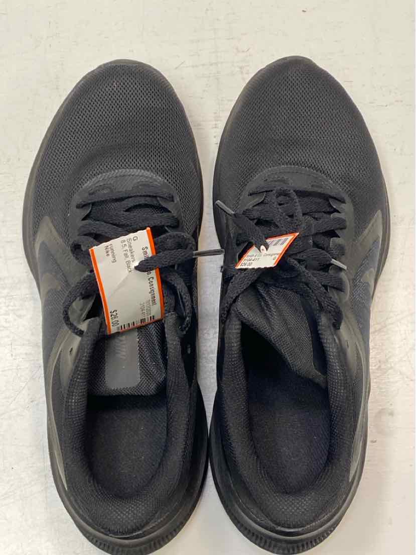 Nike 8.5 Sneakers