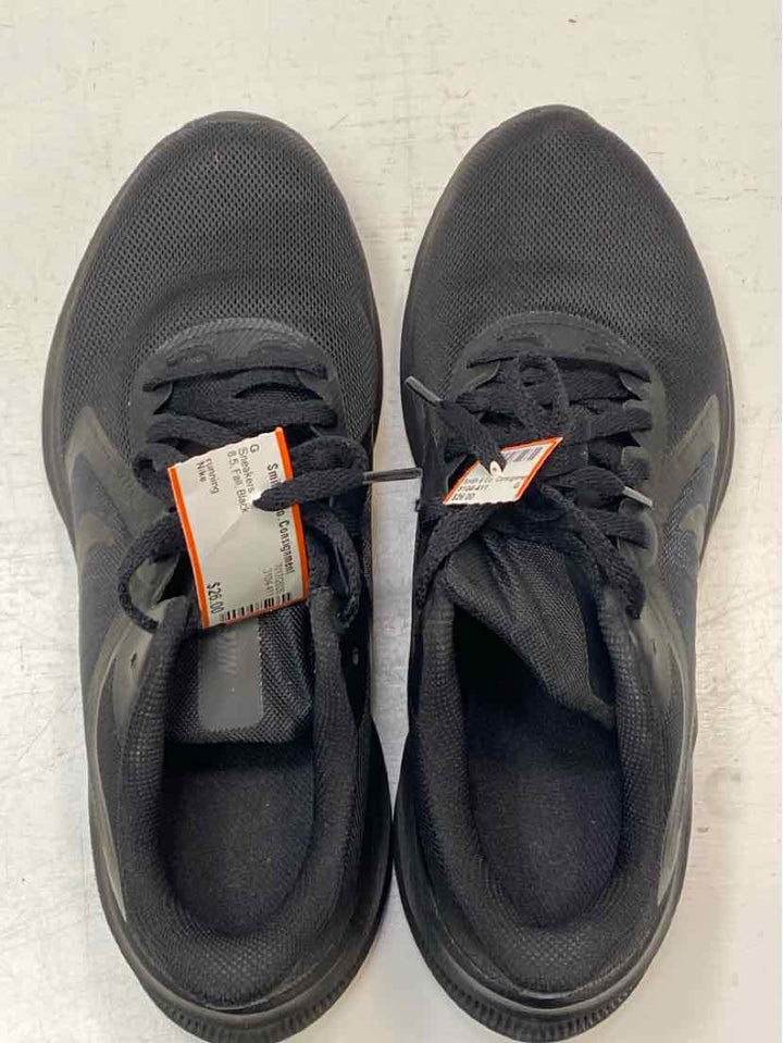 Nike 8.5 Sneakers