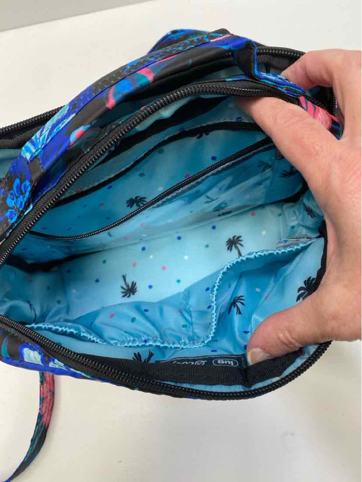LUG Crossbody