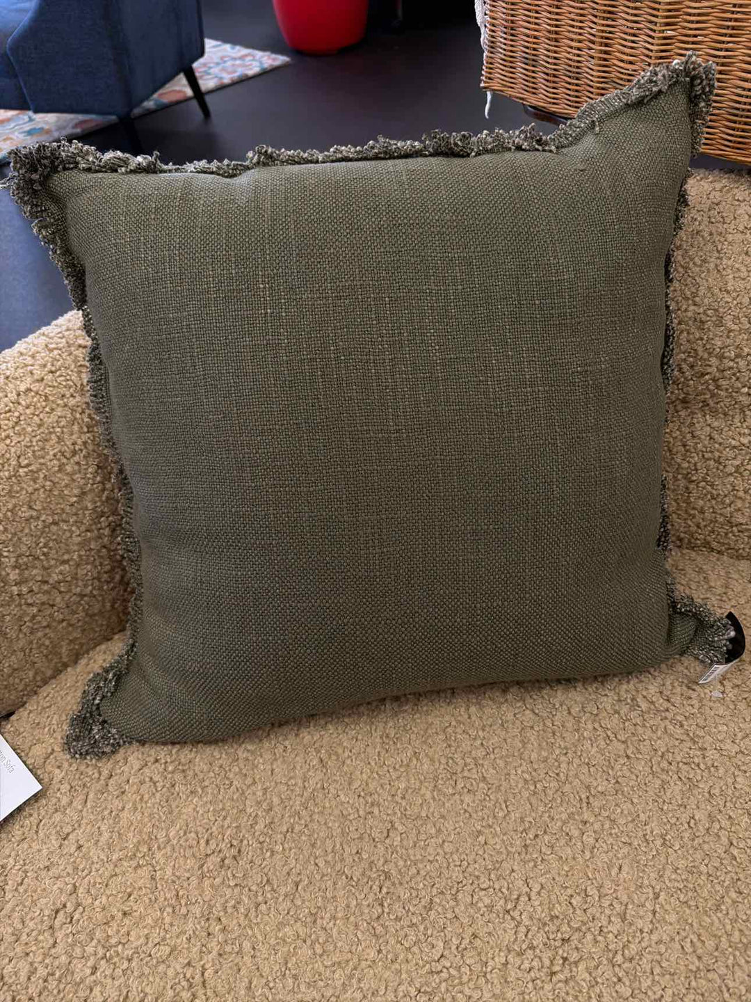 throw pillow