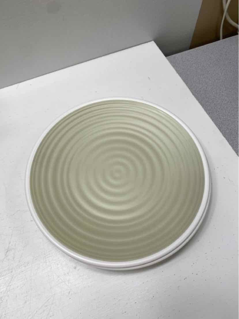 Nautica plate