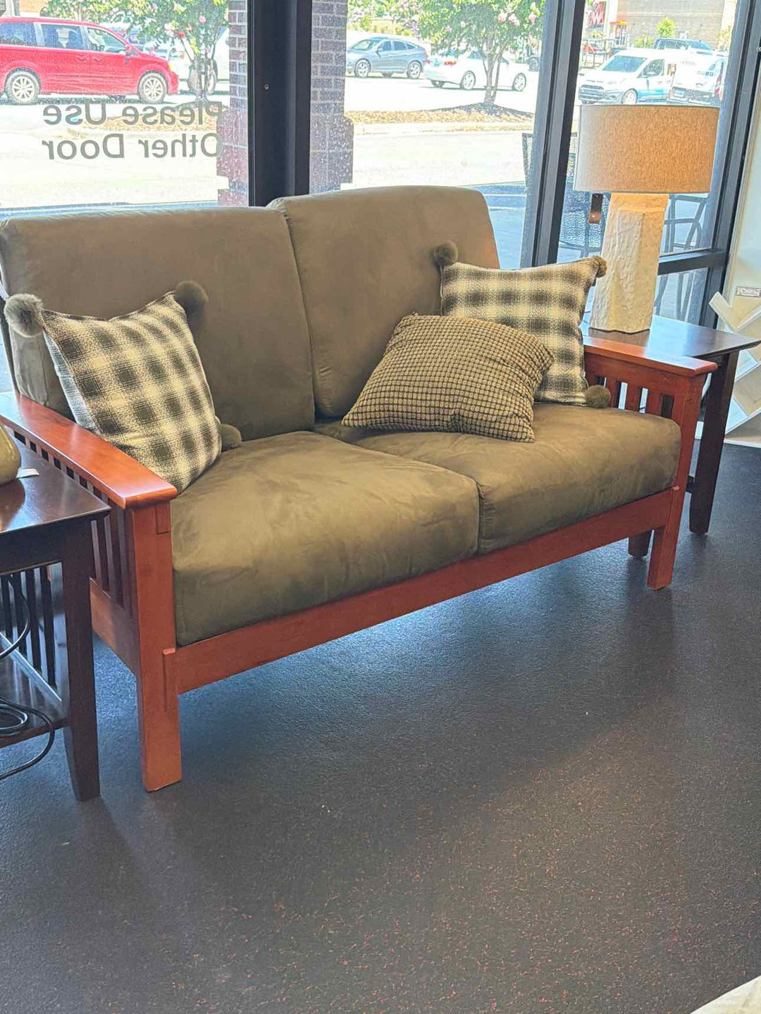 Hills Love Seat