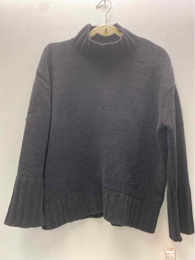 philosophy Size L Sweater