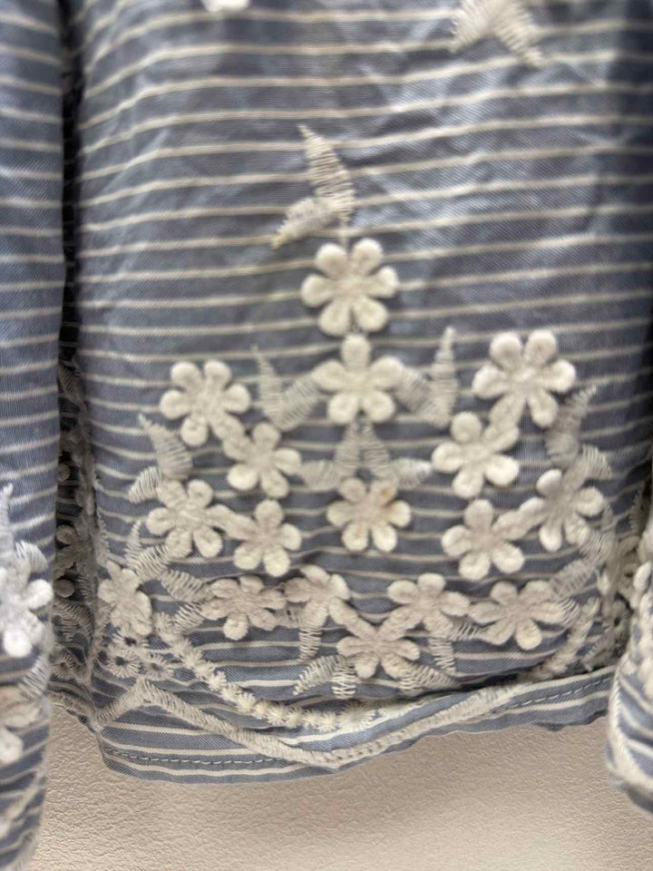 a new day Size M Blouse