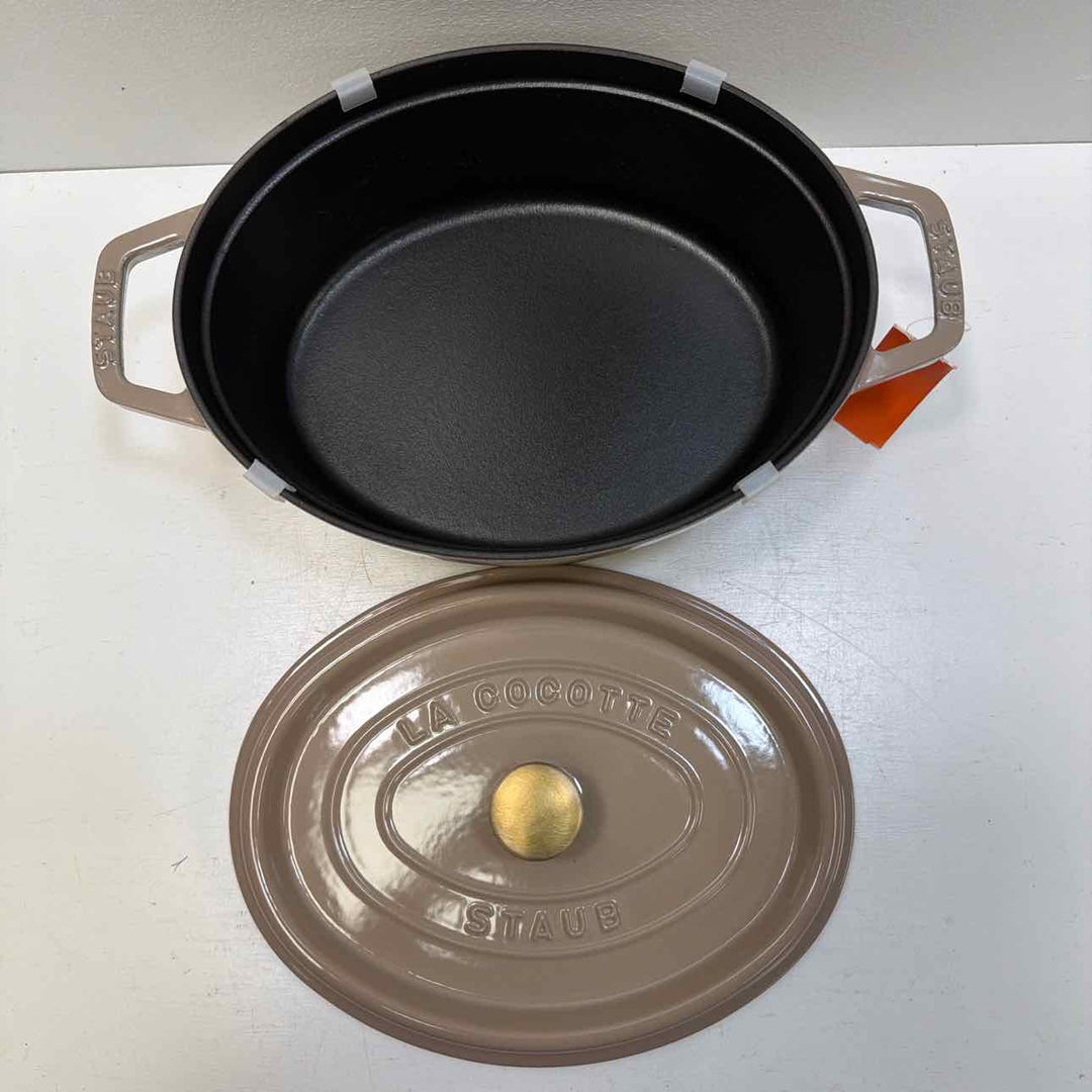 Staub DUTCH OVEN