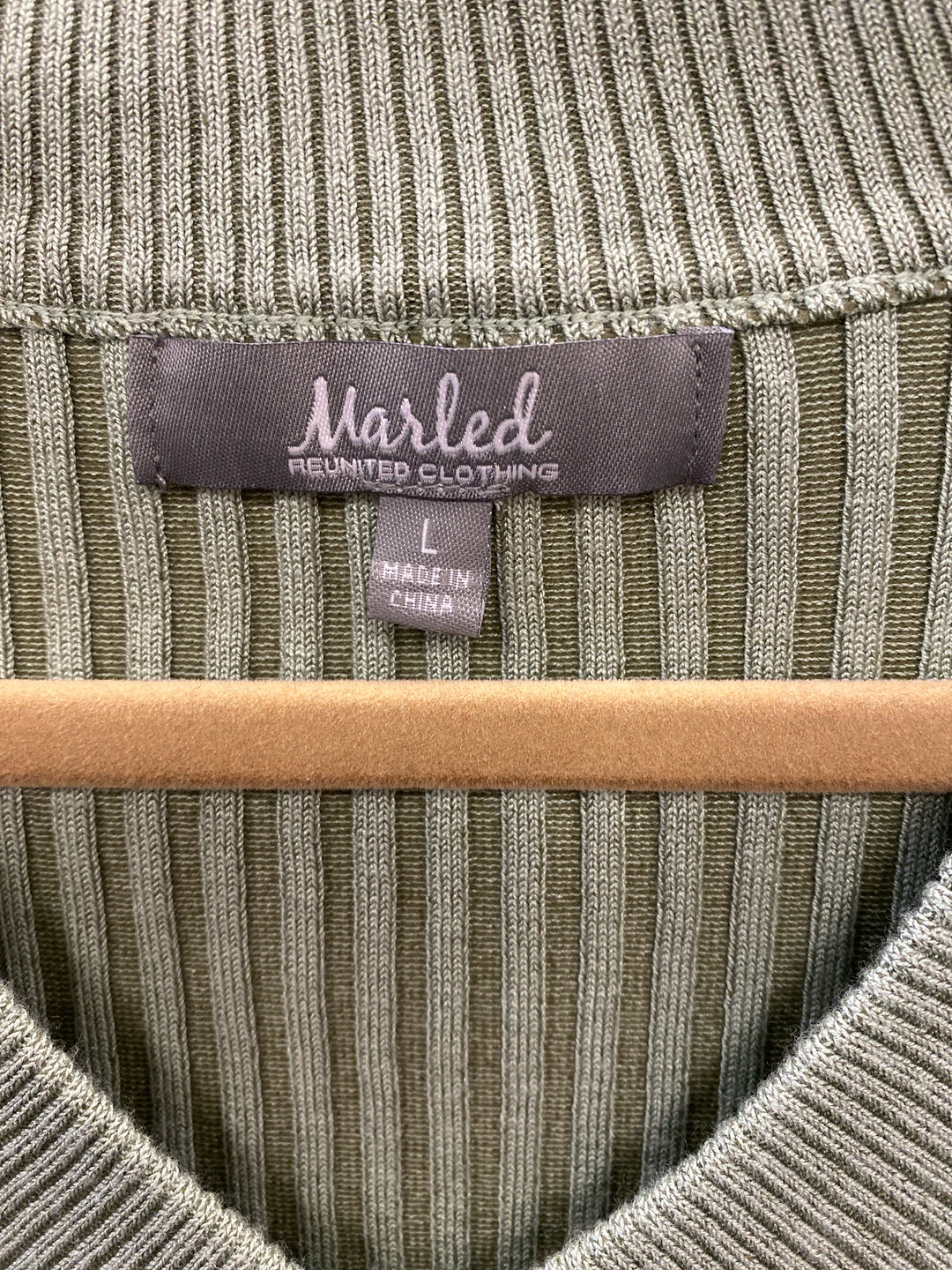 Marled Size L Sweater