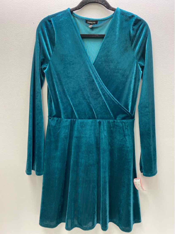 express Size M Dress