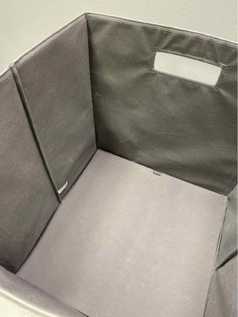 misc. organizng container