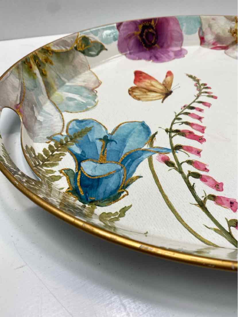 Tray