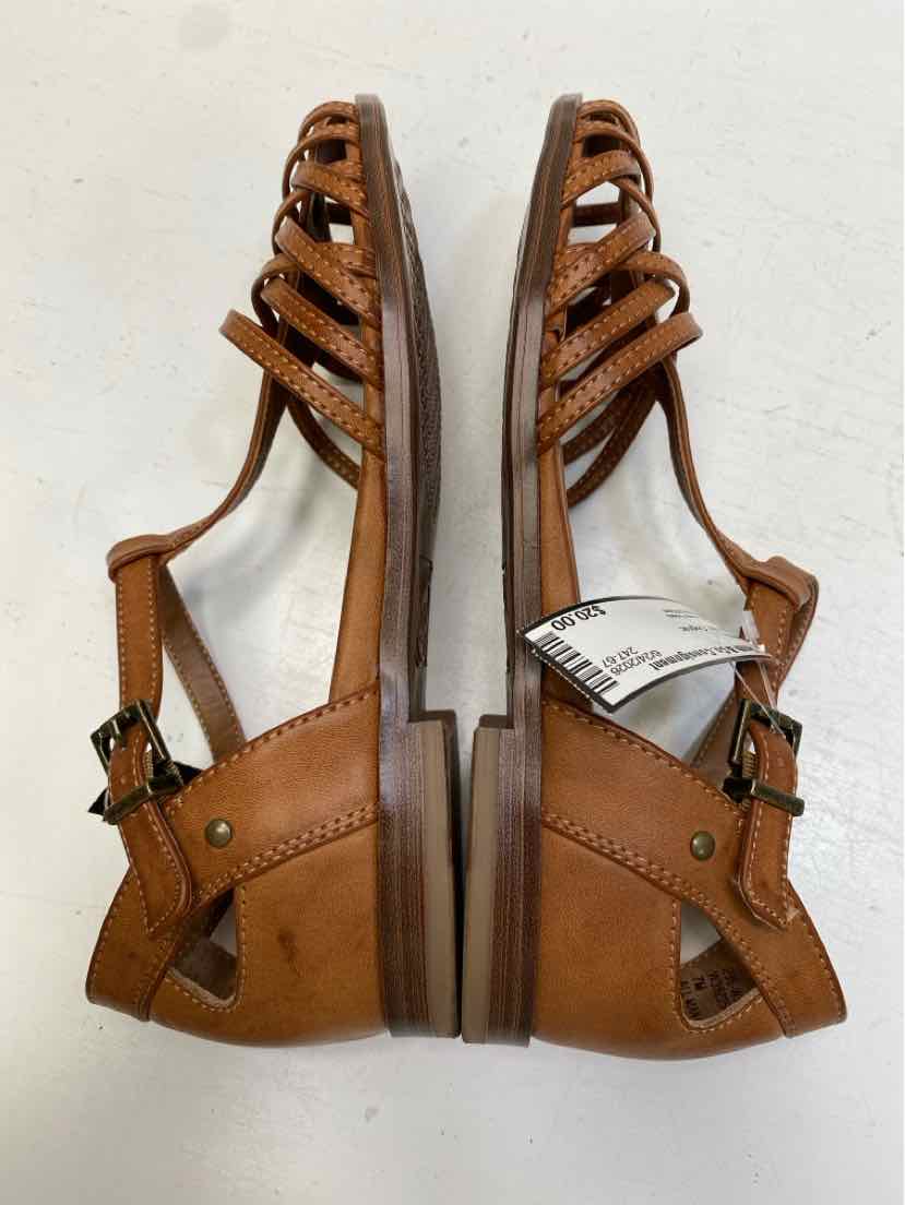 white mountain 7 Sandals