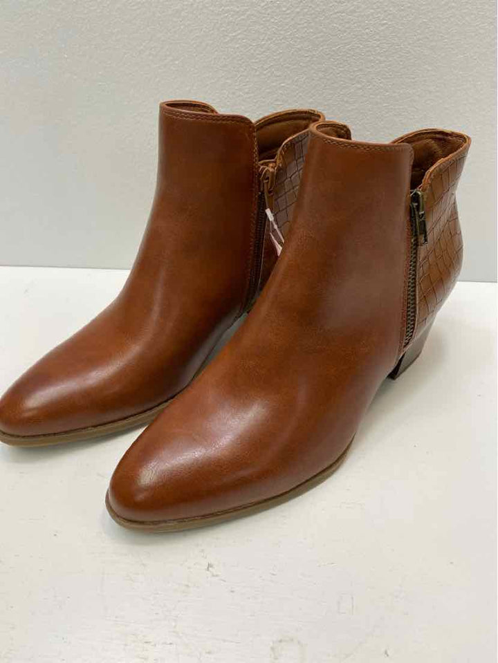 Kim Rogers 8.5 Booties