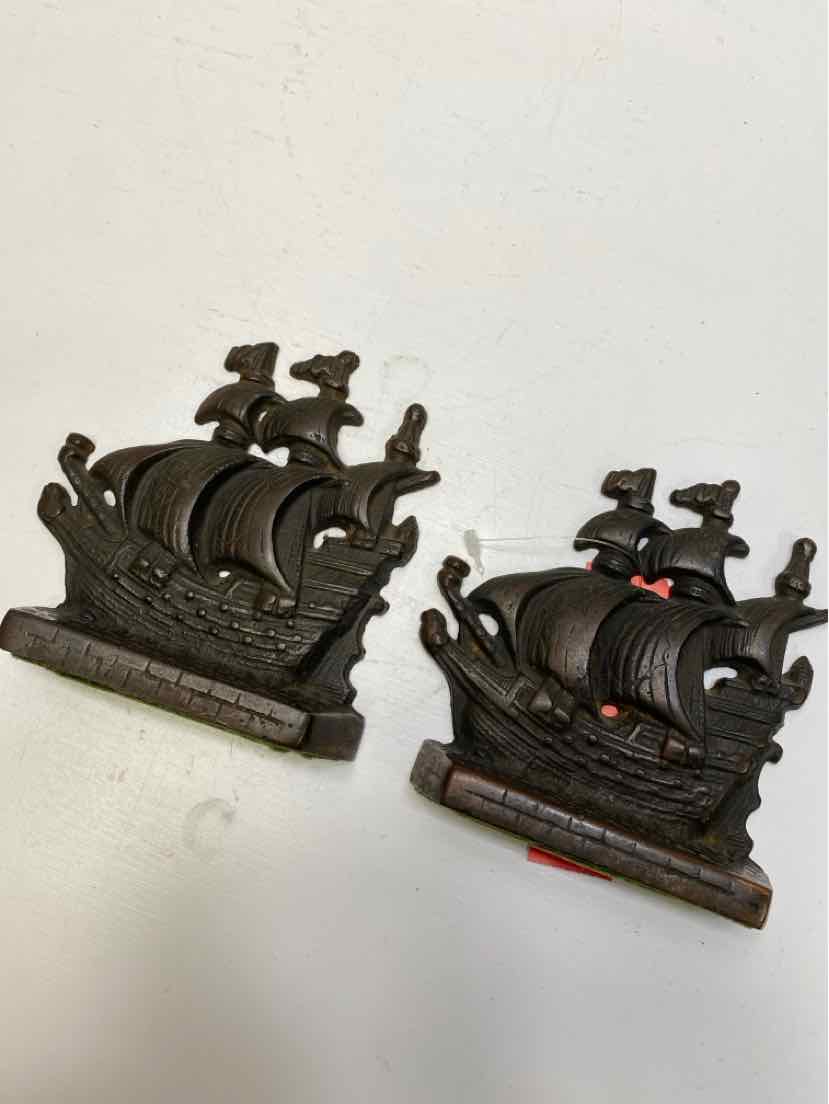 book ends