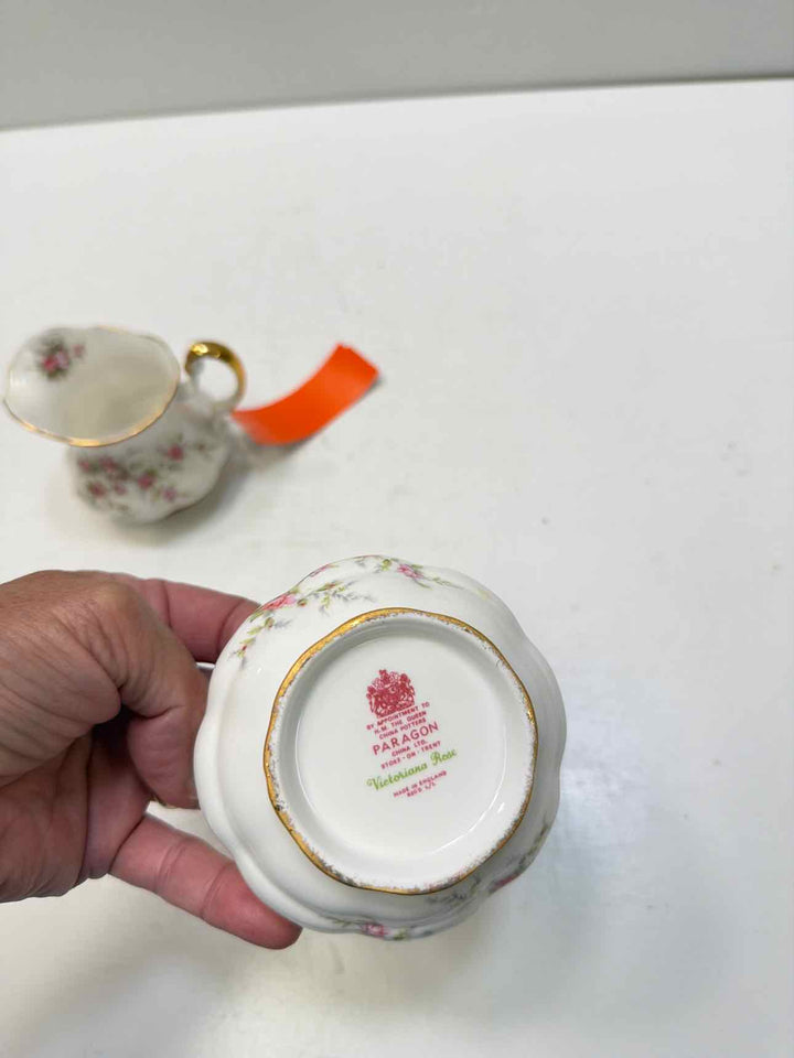 Paragon cream/sugar set