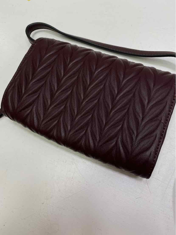 Simply Vera Crossbody