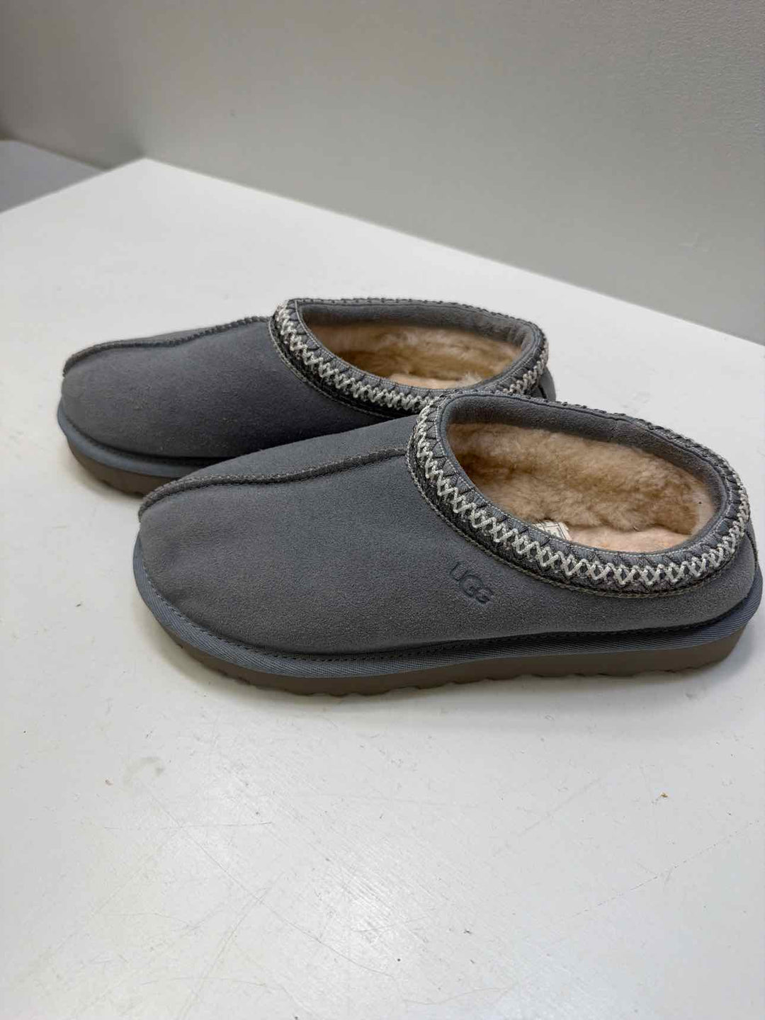 ugg 8 Slippers