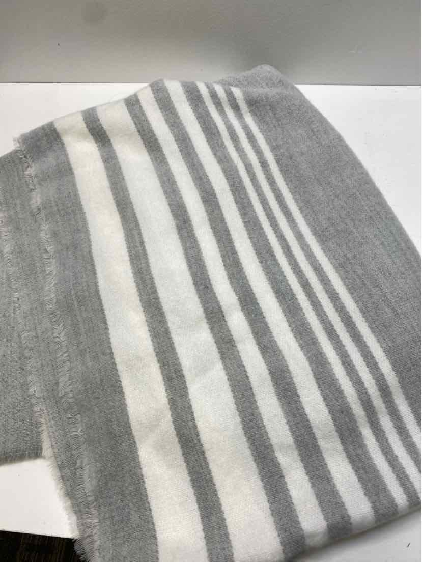 ZARA scarf