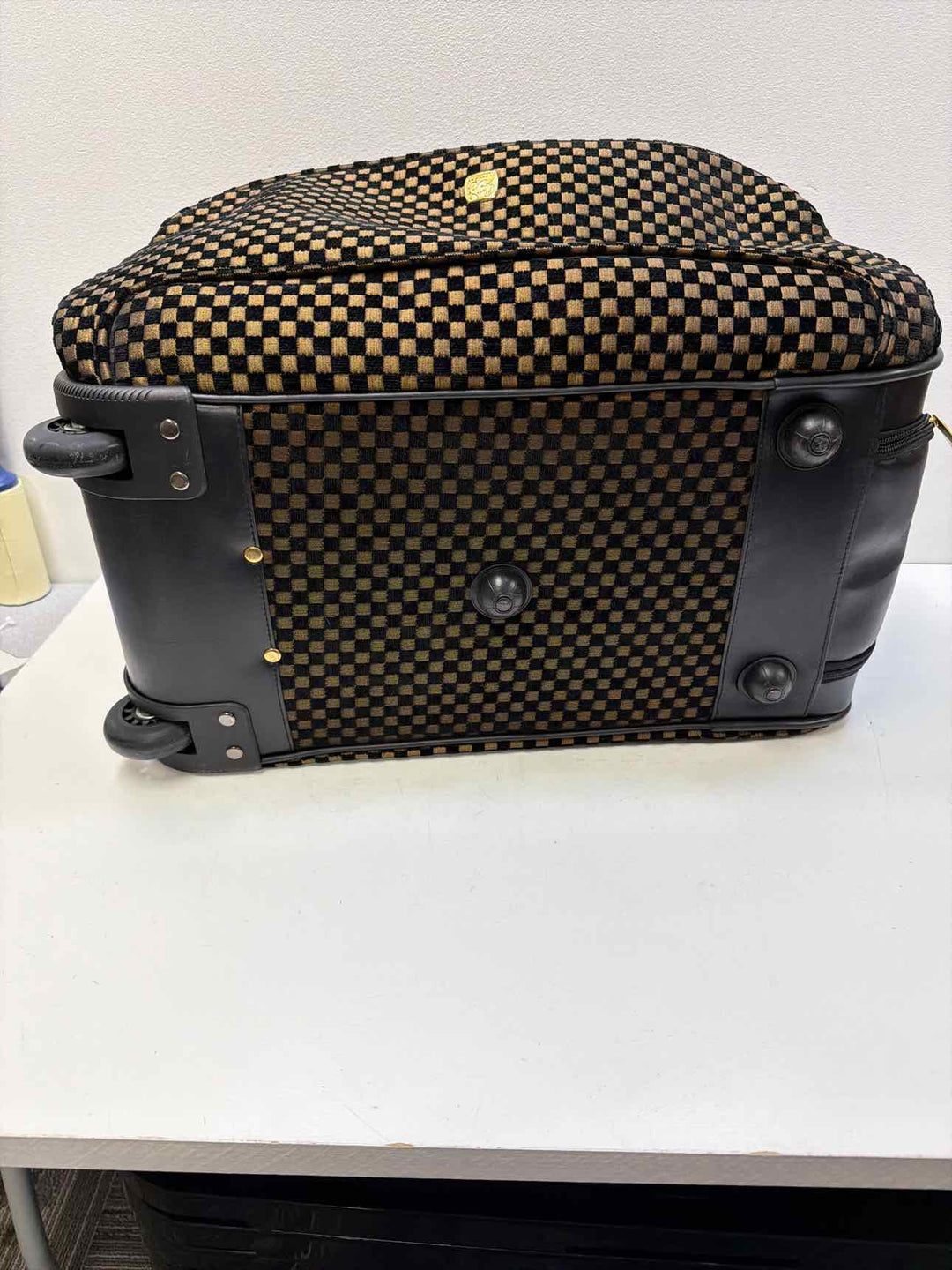 Pegasus Wheeled luggage