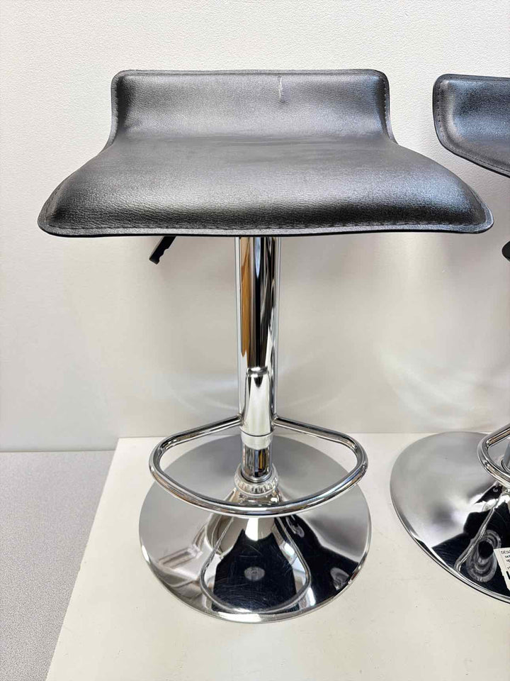 Windsome Wood stool