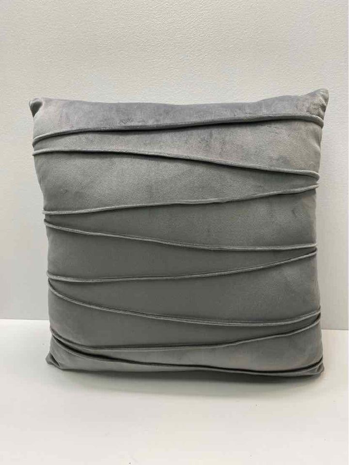 nordeco home throw pillow