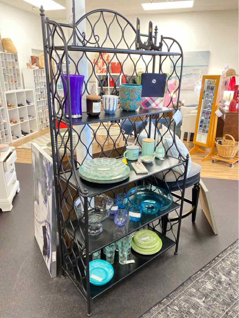 baker's rack