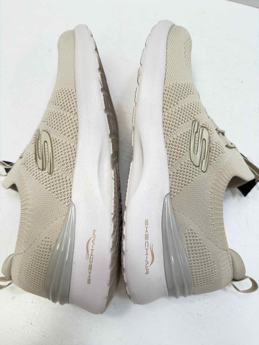 Skechers 9.5 Sneakers