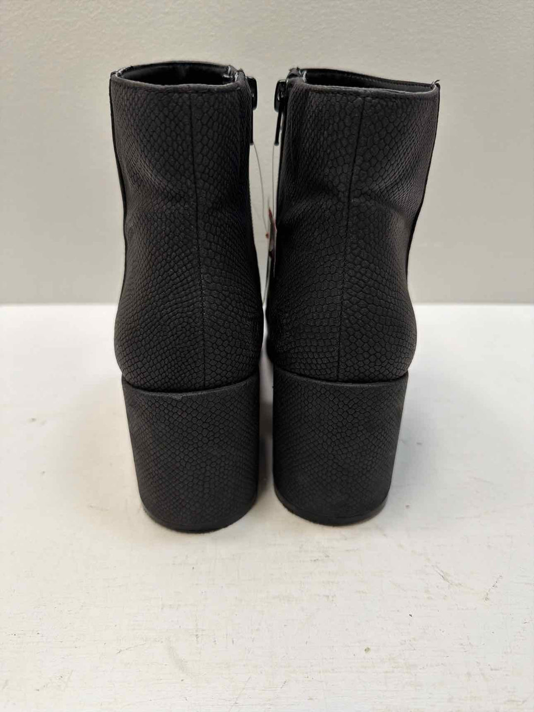 Mix No. 6 7.5 Boots