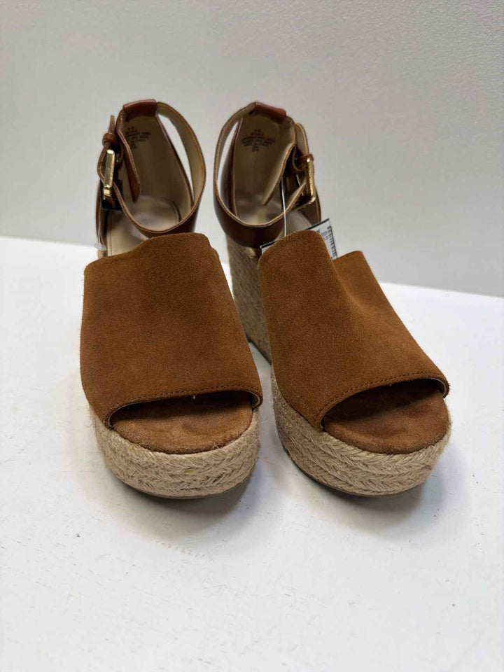 Marc Fisher 8 Sandals